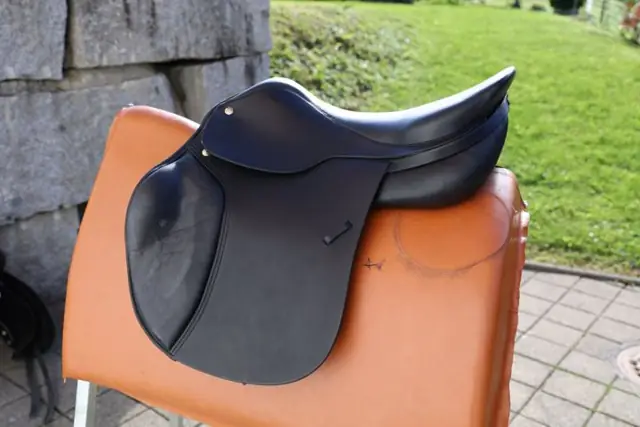 Gebrauchter Spirig Springsattel in Schwarz, Seitenansicht (OCC-017)